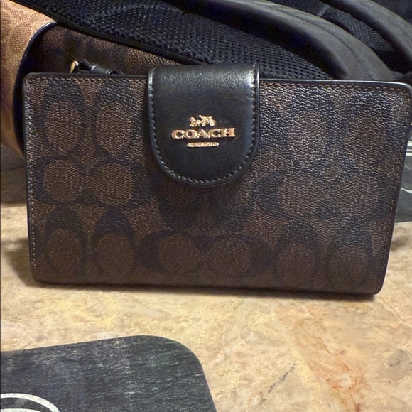 Coach Brown and Black Signature Wallet - Picture 1 of 5